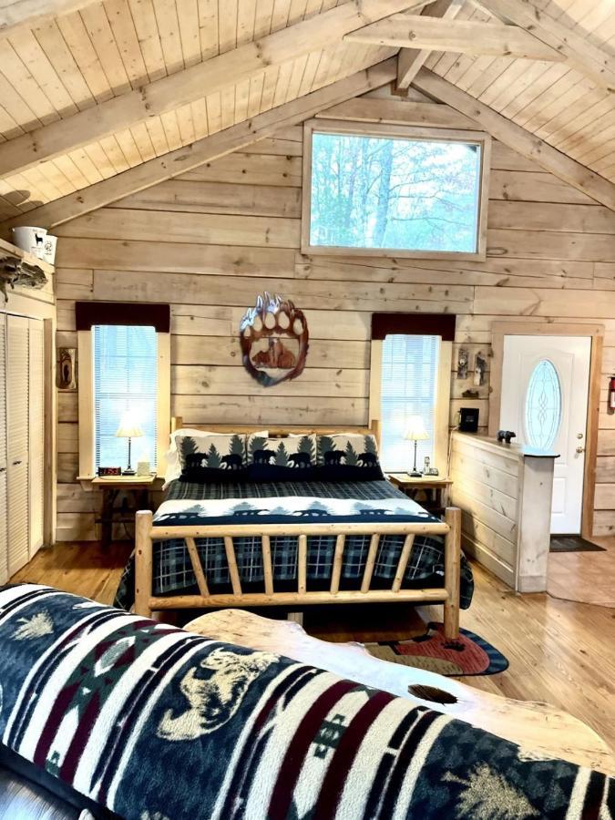 Crazy Bear - Motorcycle Friendly Home With Hot Tub And Grill Tellico Plains 外观 照片